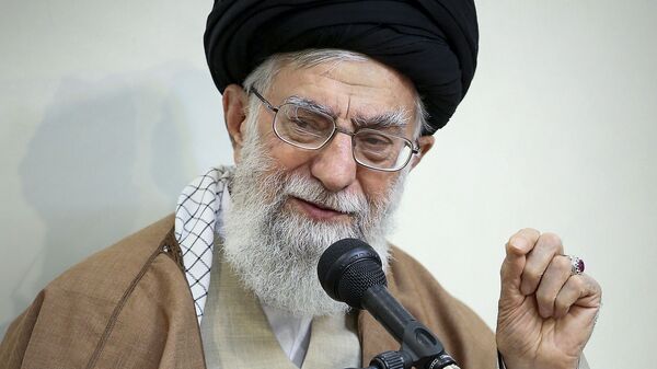 Lãnh tụ Tối cao của Iran Ayatollah Ali Khamenei - Sputnik Việt Nam