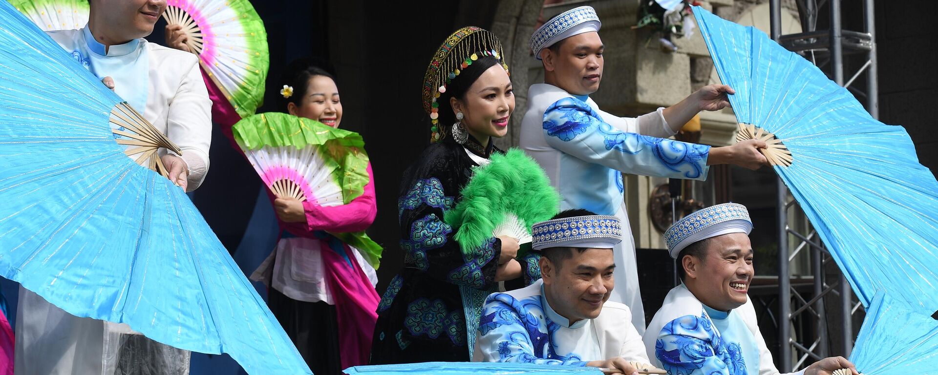 Liên hoan Sân khấu Quốc tế mang tên A.P. Chekhov. Nhà hát Thăng Long - Sputnik Việt Nam, 1920, 18.07.2025