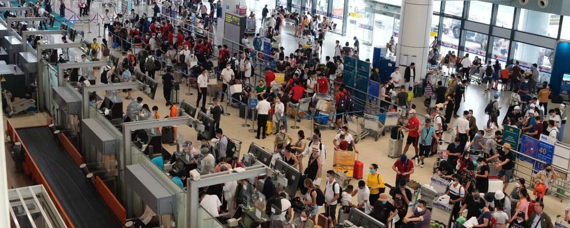 Khoảng 10 năm tới, lưu lượng hàng không tại Việt Nam được kỳ vọng sẽ tăng gấp đôi, đạt hơn 75 triệu lượt hành khách mỗi năm - Sputnik Việt Nam, 1920, 20.07.2025