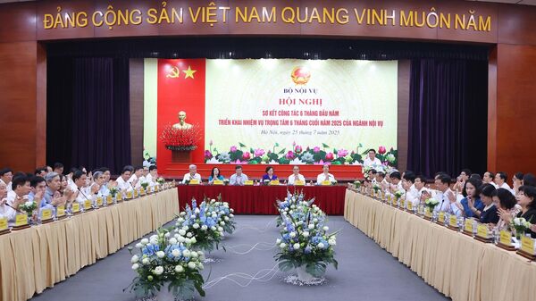 Ngành Nội vụ triển khai công tác 6 tháng cuối năm 2025. - Sputnik Việt Nam
