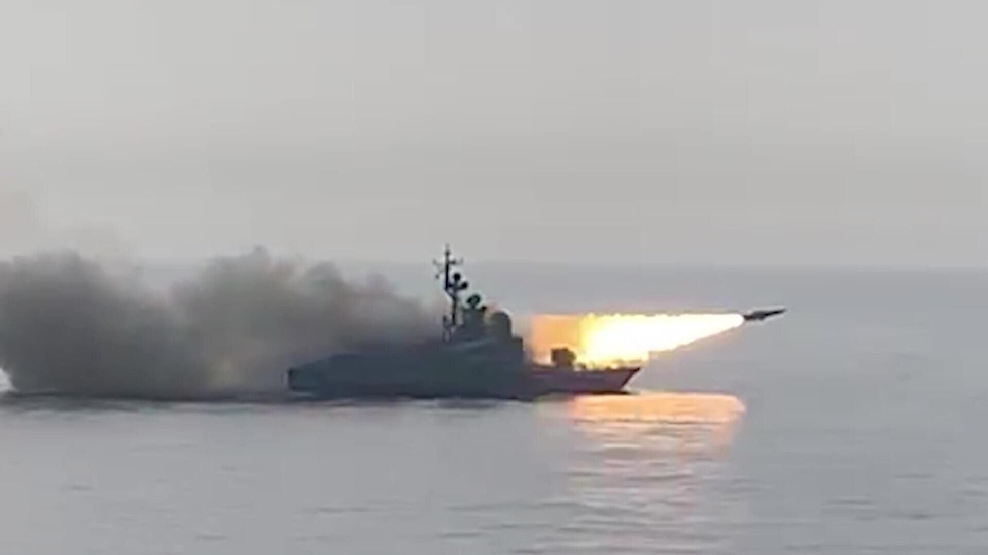 Tập trận tác chiến Bão tháng Bảy - Sputnik Việt Nam, 1920, 27.07.2025