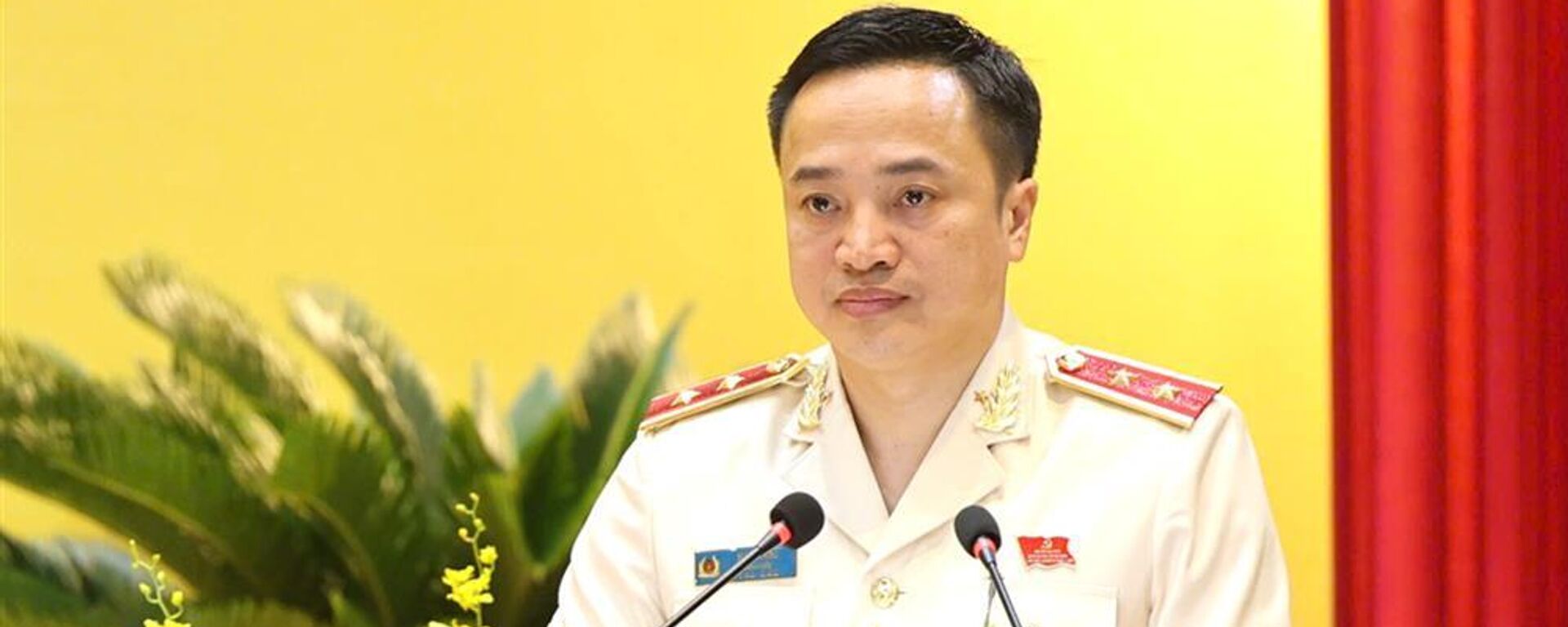 Trung tướng Mai Hoàng, Giám đốc CATP Hồ Chí Minh phát biểu khai mạc Đại hội. - Sputnik Việt Nam, 1920, 01.08.2025