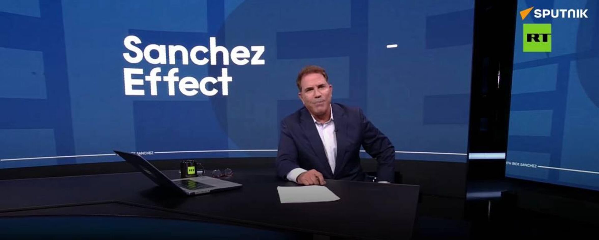 Cựu Giám đốc CIA thừa nhận RT có ưu thế vượt trội hơn CNN về lượng người xem - Sputnik Việt Nam, 1920, 30.07.2025