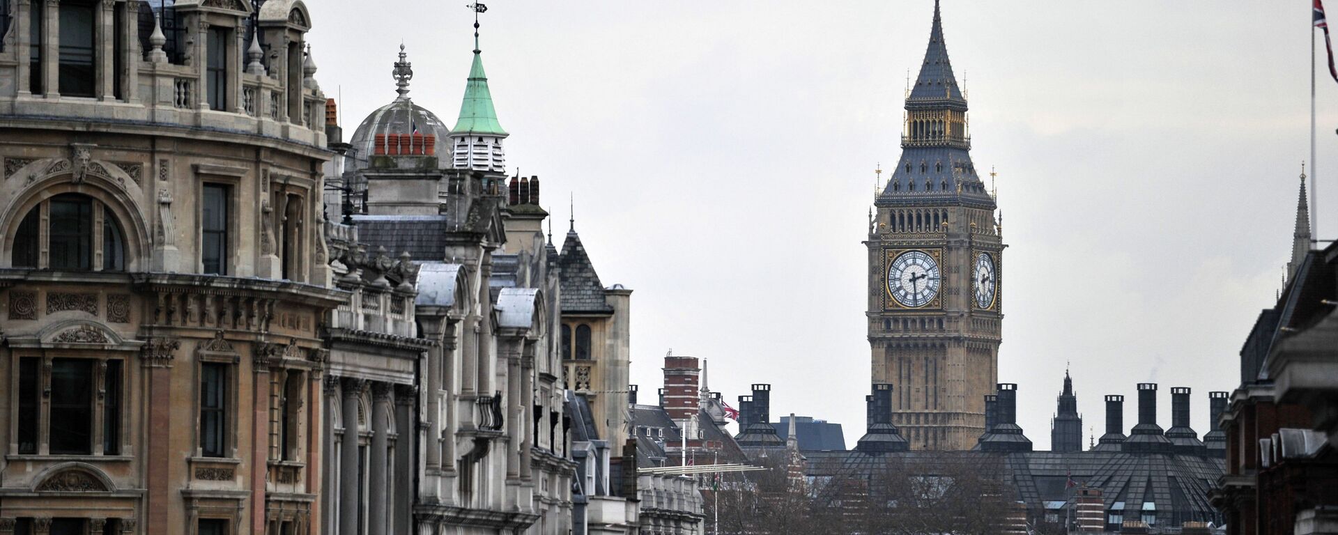 Quang cảnh Whitehall, Cung điện Westminster và Tháp Big Ben ở London - Sputnik Việt Nam, 1920, 01.08.2025
