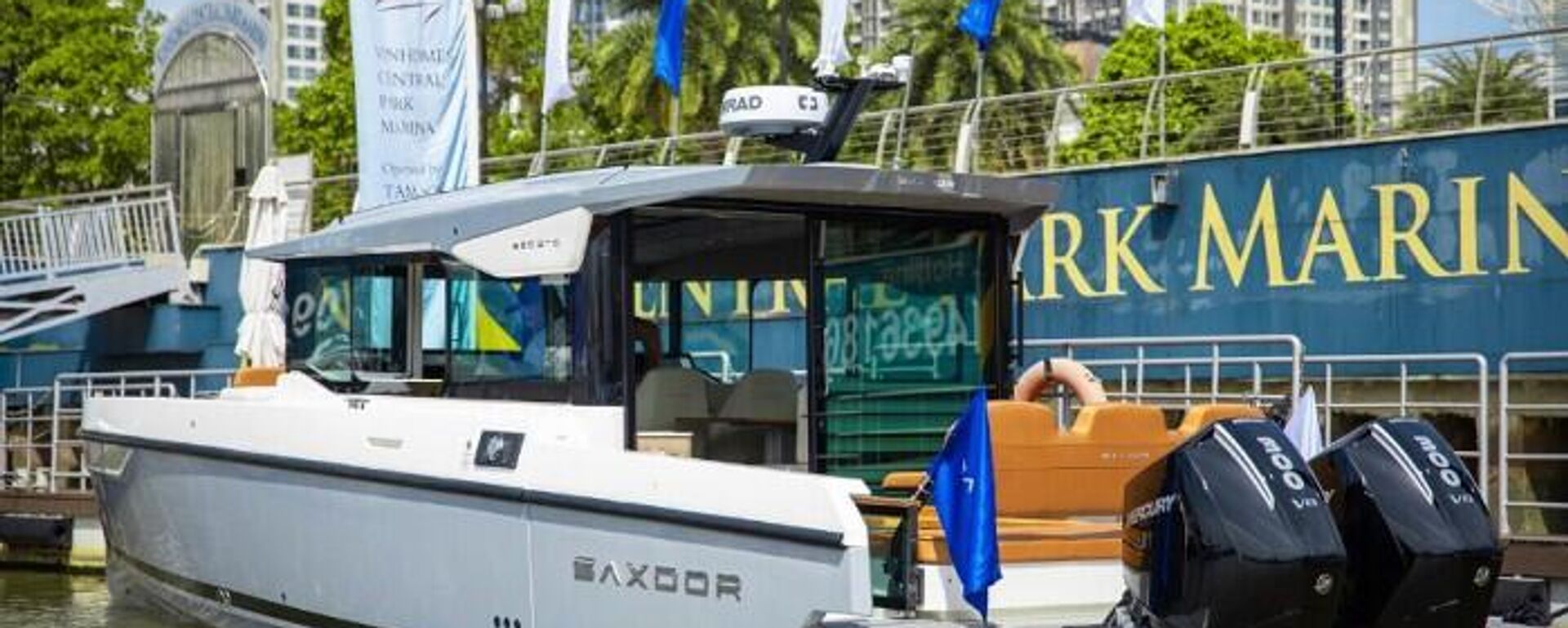 Một chiếc du thuyền mà Tam Sơn Yachting đã bán cho khách hàng Việt Nam vào gần cuối 2024 - Sputnik Việt Nam, 1920, 03.08.2025