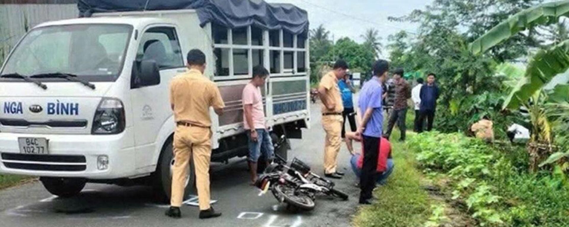 Hiện trường vụ tai nạn khiến nữ sinh tử vong, ngày 4/9/2024. - Sputnik Việt Nam, 1920, 05.08.2025