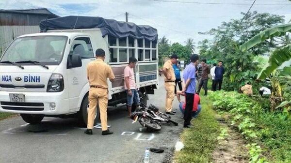 Hiện trường vụ tai nạn khiến nữ sinh tử vong, ngày 4/9/2024. - Sputnik Việt Nam