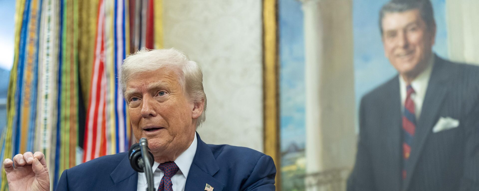 Donald Trump Donald Trump - Sputnik Việt Nam, 1920, 23.12.2025