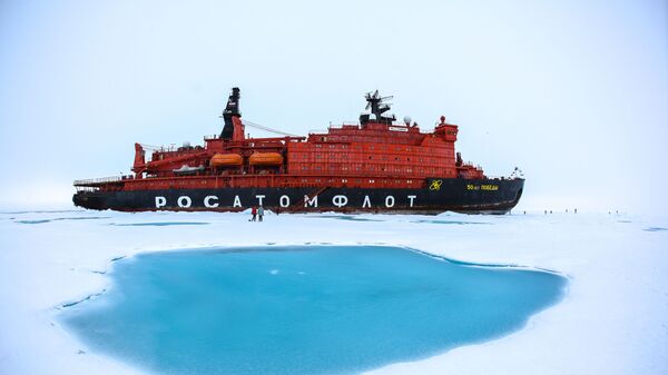 Tàu phá băng hạt nhân 50 năm Chiến thắng tại Bắc Cực - Sputnik Việt Nam