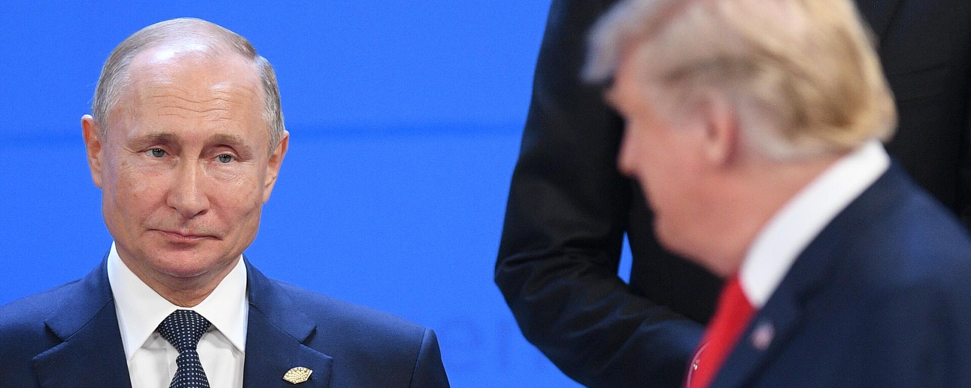 Tổng thống Nga Vladimir Putin và Tổng thống Hoa Kỳ Donald Trump - Sputnik Việt Nam, 1920, 11.08.2025