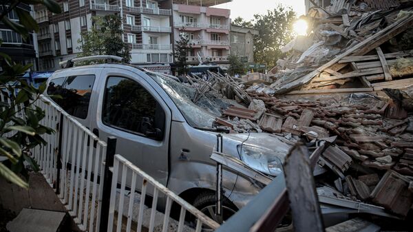 Hậu quả của trận động đất tại Balıkesir, Thổ Nhĩ Kỳ - Sputnik Việt Nam