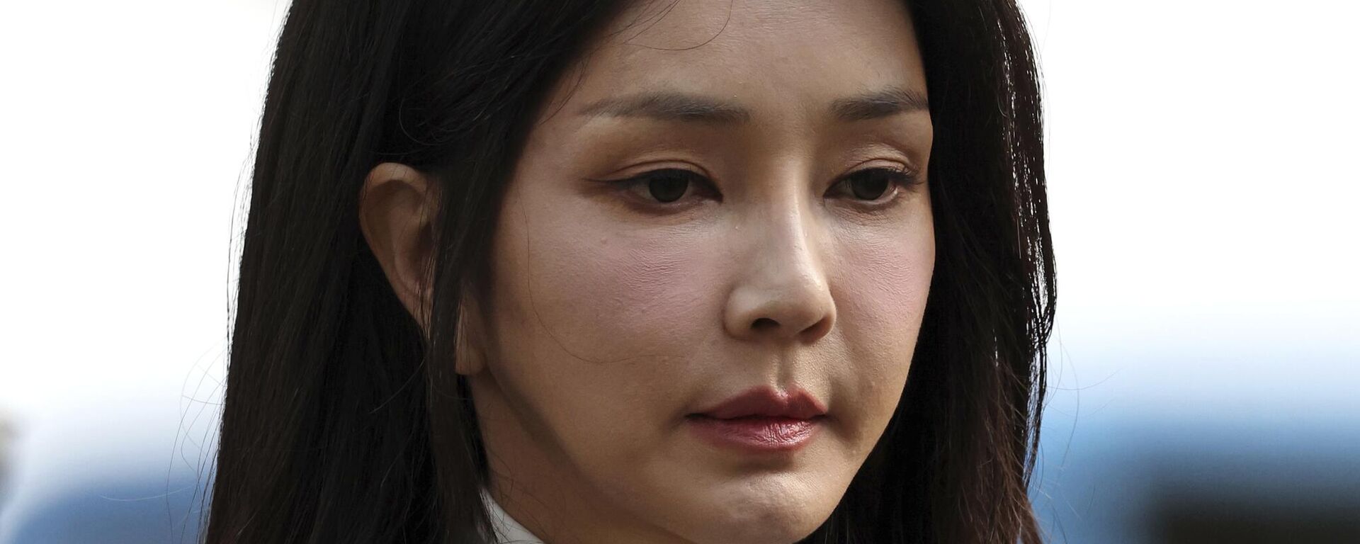 Bà Kim Keon-hee, vợ của cựu Tổng thống Yoon Suk-yeol - Sputnik Việt Nam, 1920, 13.08.2025