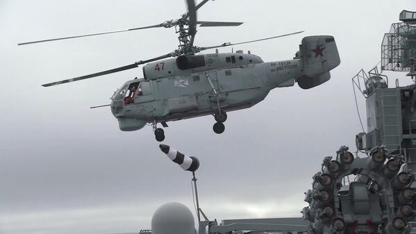 Tàu chiến chống ngầm &quot;Severomorsk&quot; thực hành tìm kiếm tàu ngầm trong khu vực Bắc Cực - Sputnik Việt Nam