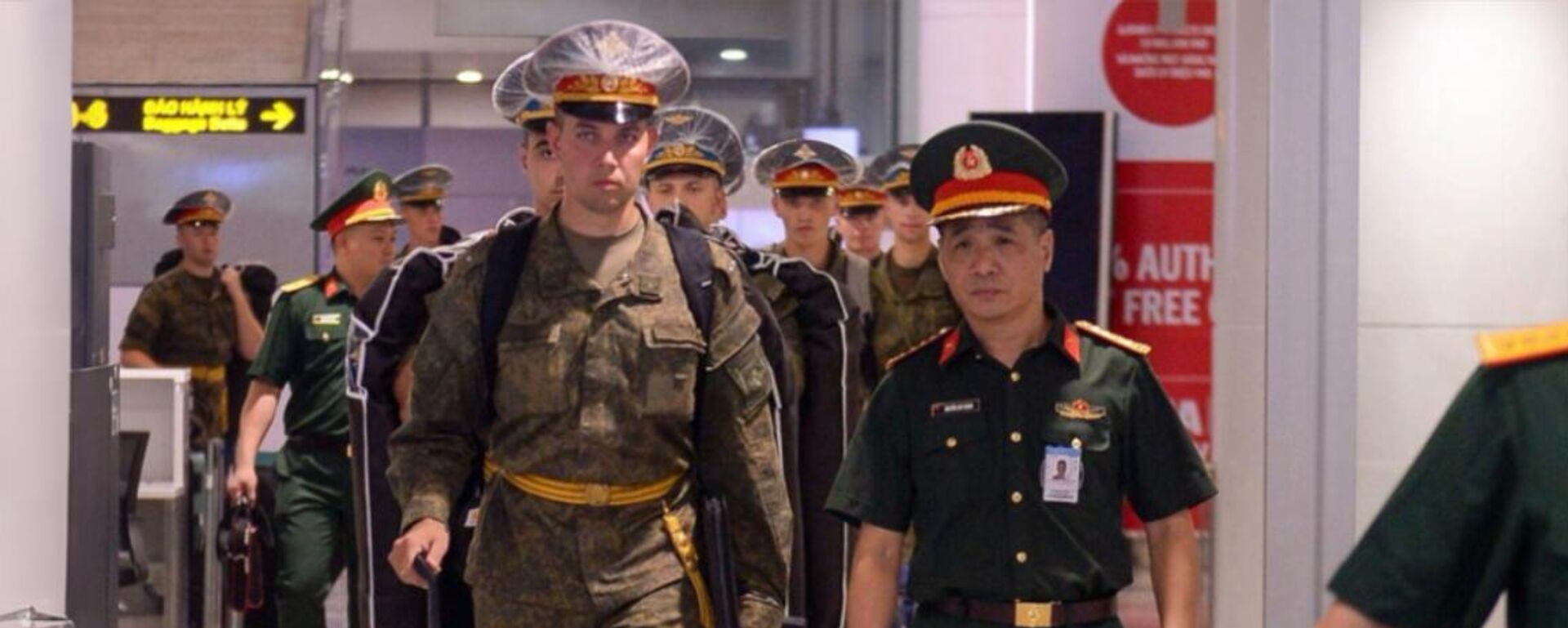 Quân nhân Nga đến Việt Nam tham gia diễu binh Quốc khánh 2/9  - Sputnik Việt Nam, 1920, 20.08.2025