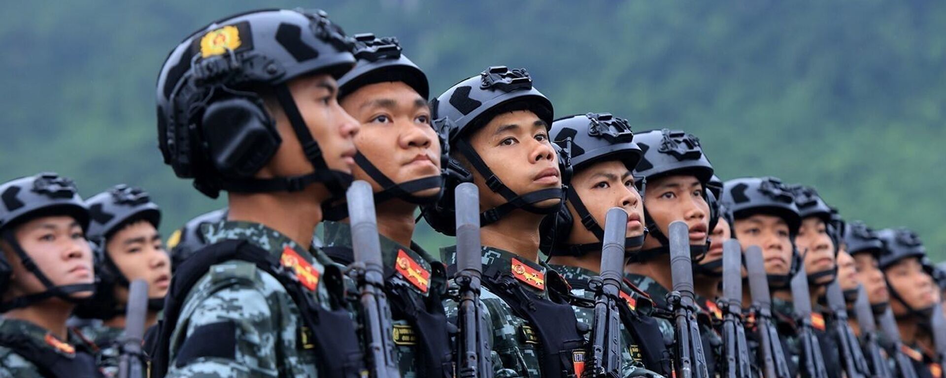 Tổng hợp luyện lực lượng diễu binh, diễu hành thực hiện nhiệm vụ A80 - Sputnik Việt Nam, 1920, 21.08.2025