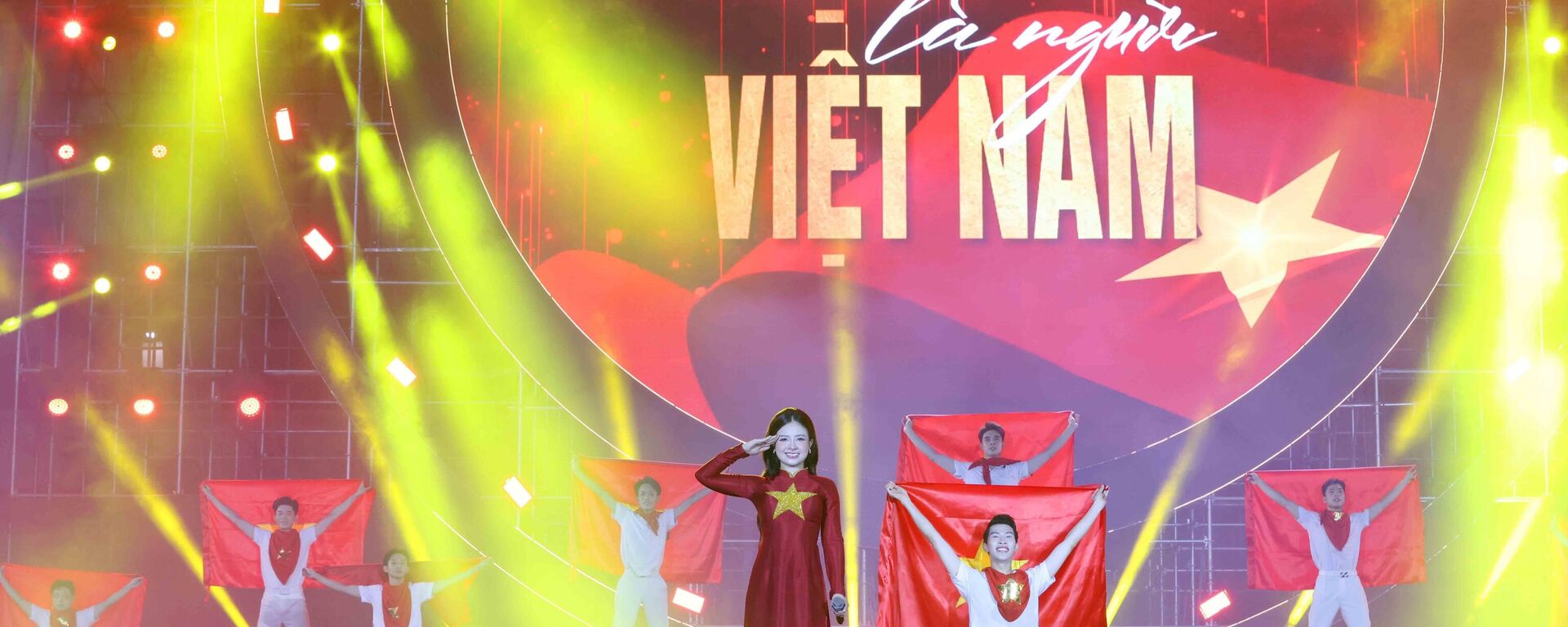 Chương trình nghệ thuật đặc biệt “Tự hào là người Việt Nam” - Sputnik Việt Nam, 1920, 22.08.2025