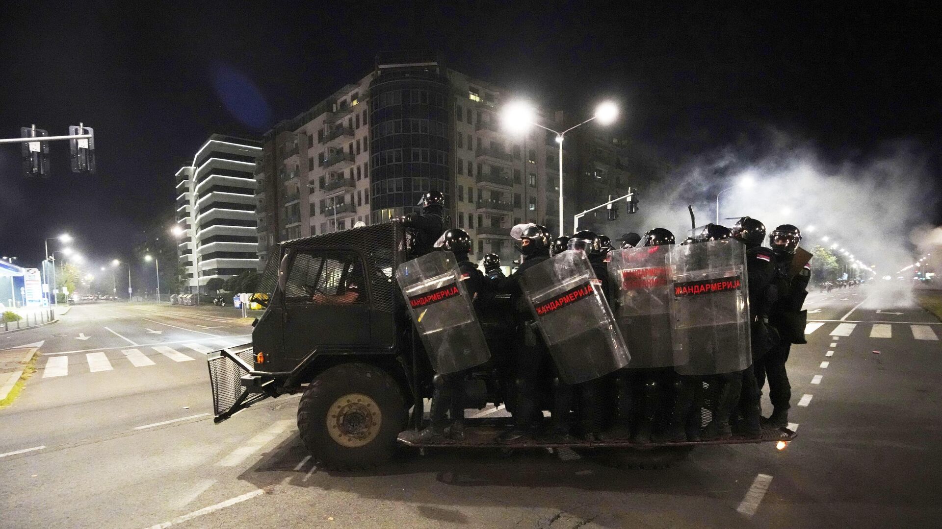 Cuộc biểu tình ở Serbia Cuộc biểu tình ở Serbia - Sputnik Việt Nam, 1920, 25.08.2025