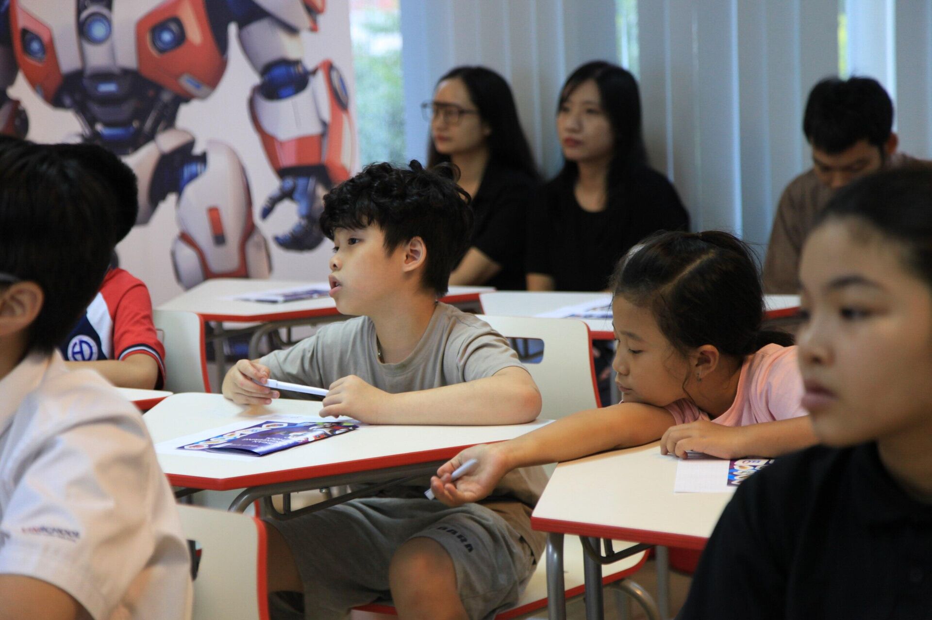 Lễ khai giảng dự án giáo dục quốc tế “Trường Kỹ thuật Nga” (RIS) tại Hà Nội - Sputnik Việt Nam, 1920, 26.08.2025