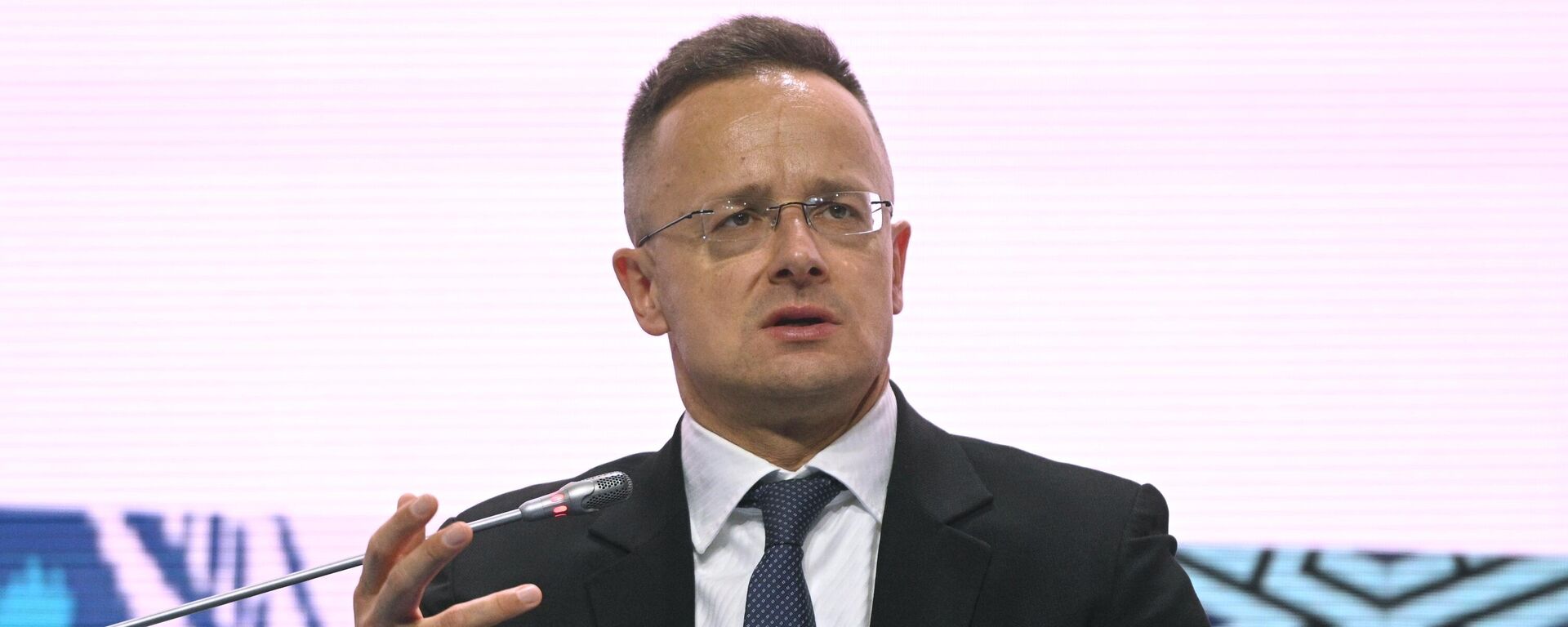 Bộ trưởng Ngoại giao Hungary Peter Szijjarto - Sputnik Việt Nam, 1920, 27.08.2025