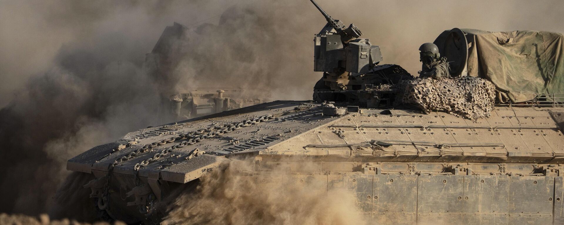 Binh sĩ Israel trên biên giới với Gaza - Sputnik Việt Nam, 1920, 16.09.2025