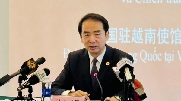 Đại sứ Trung Quốc tại Việt Nam Hà Vĩ trả lời phỏng vấn - Sputnik Việt Nam