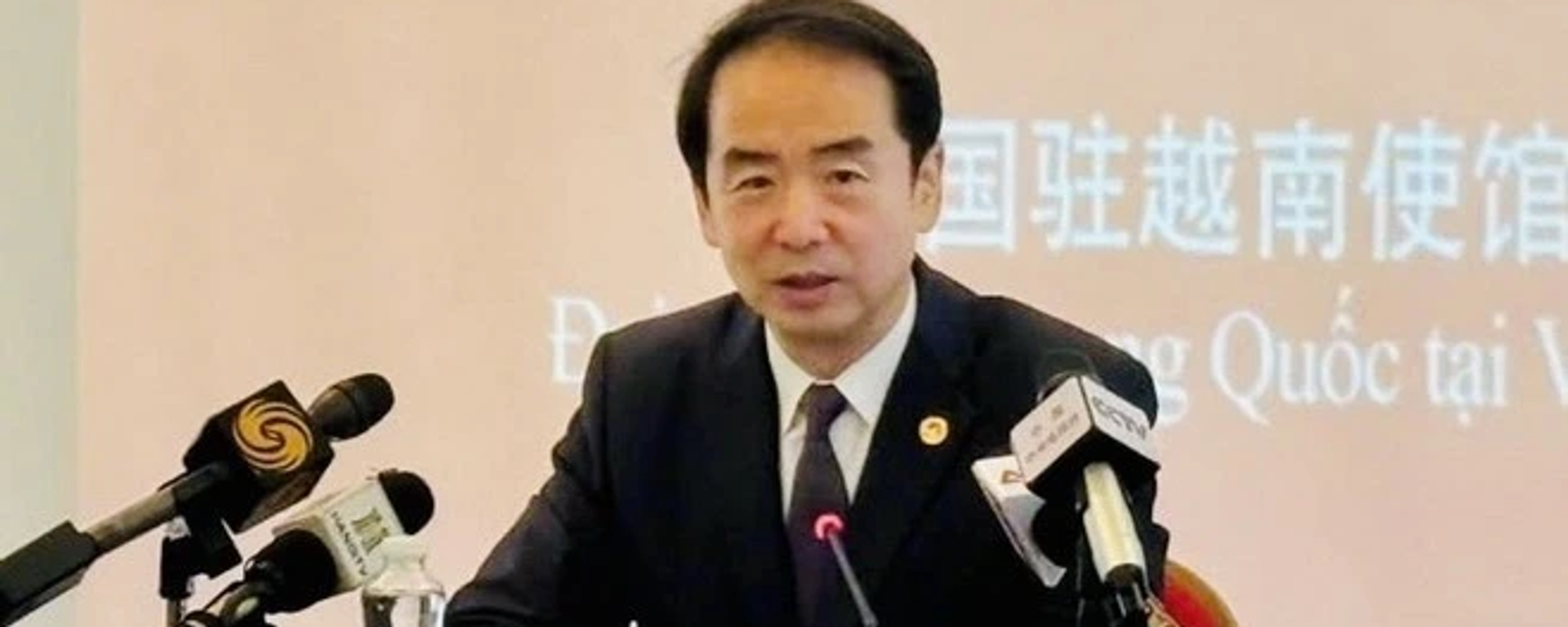 Đại sứ Trung Quốc tại Việt Nam Hà Vĩ trả lời phỏng vấn - Sputnik Việt Nam, 1920, 31.08.2025
