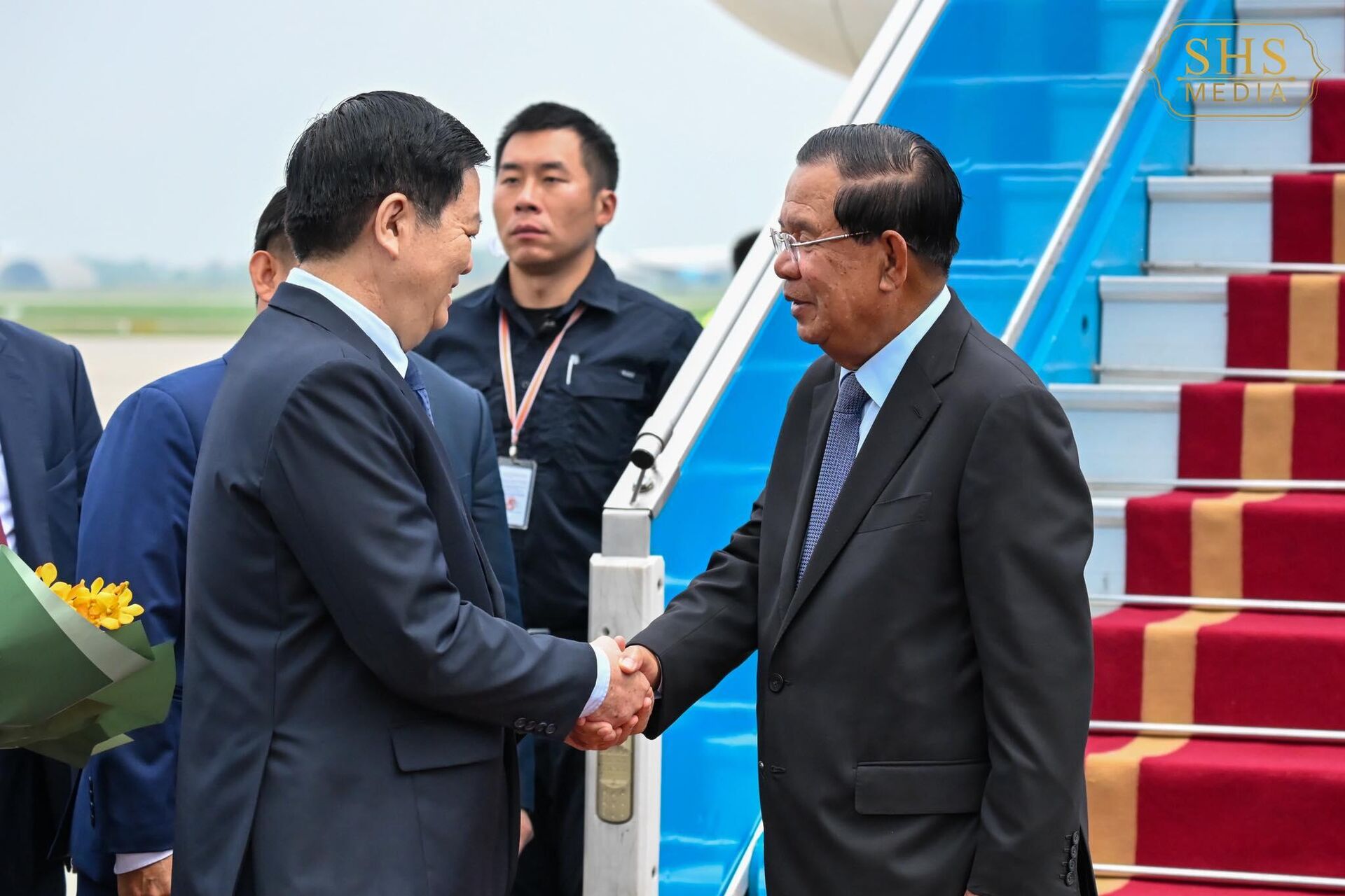 Chủ tịch Thượng viện Campuchia Hun Sen dẫn đầu đoàn Đại biểu cấp cao Campuchia lên đường dự Lễ kỷ niệm 80 năm Cách mạng tháng Tám và Quốc khánh 2/9 tại Việt Nam - Sputnik Việt Nam, 1920, 01.09.2025