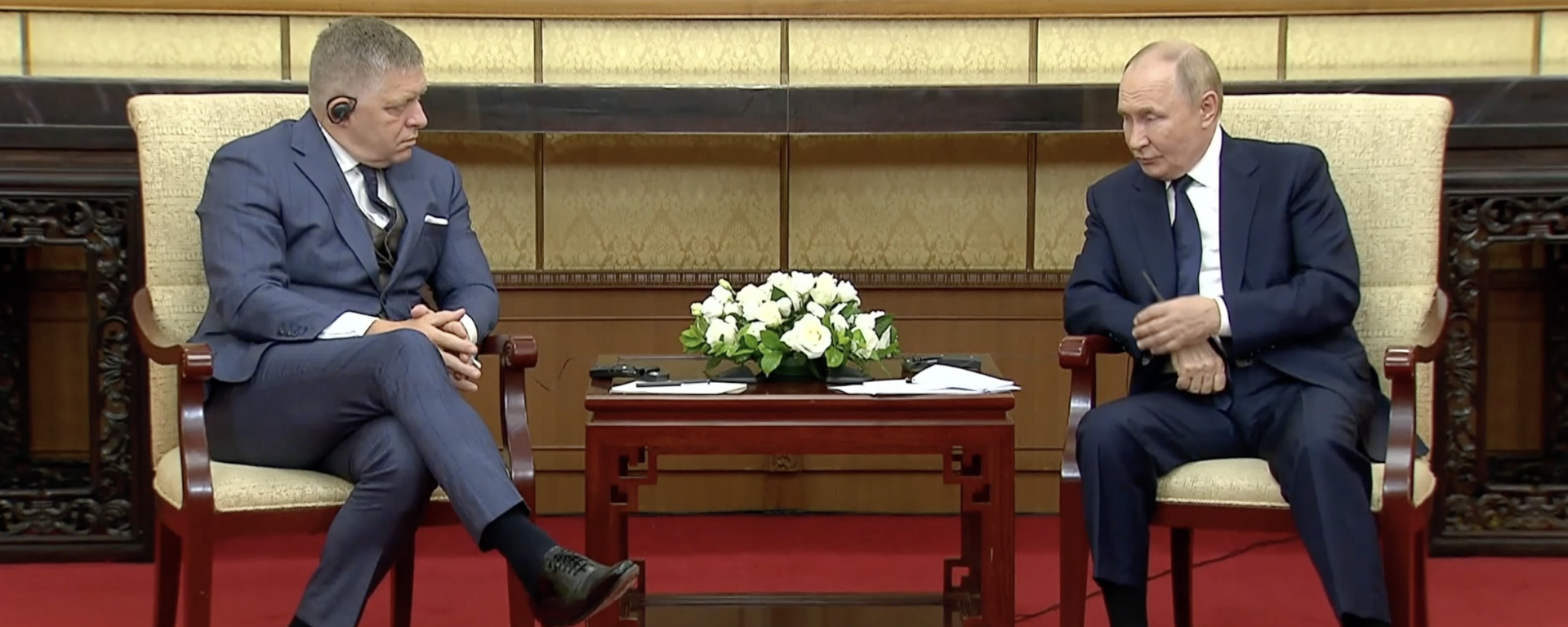 Putin đề xuất Đông Âu ngừng cung cấp dầu khí cho Ukraina để chấm dứt các cuộc tấn công vào hệ thống năng lượng - Sputnik Việt Nam, 1920, 02.09.2025