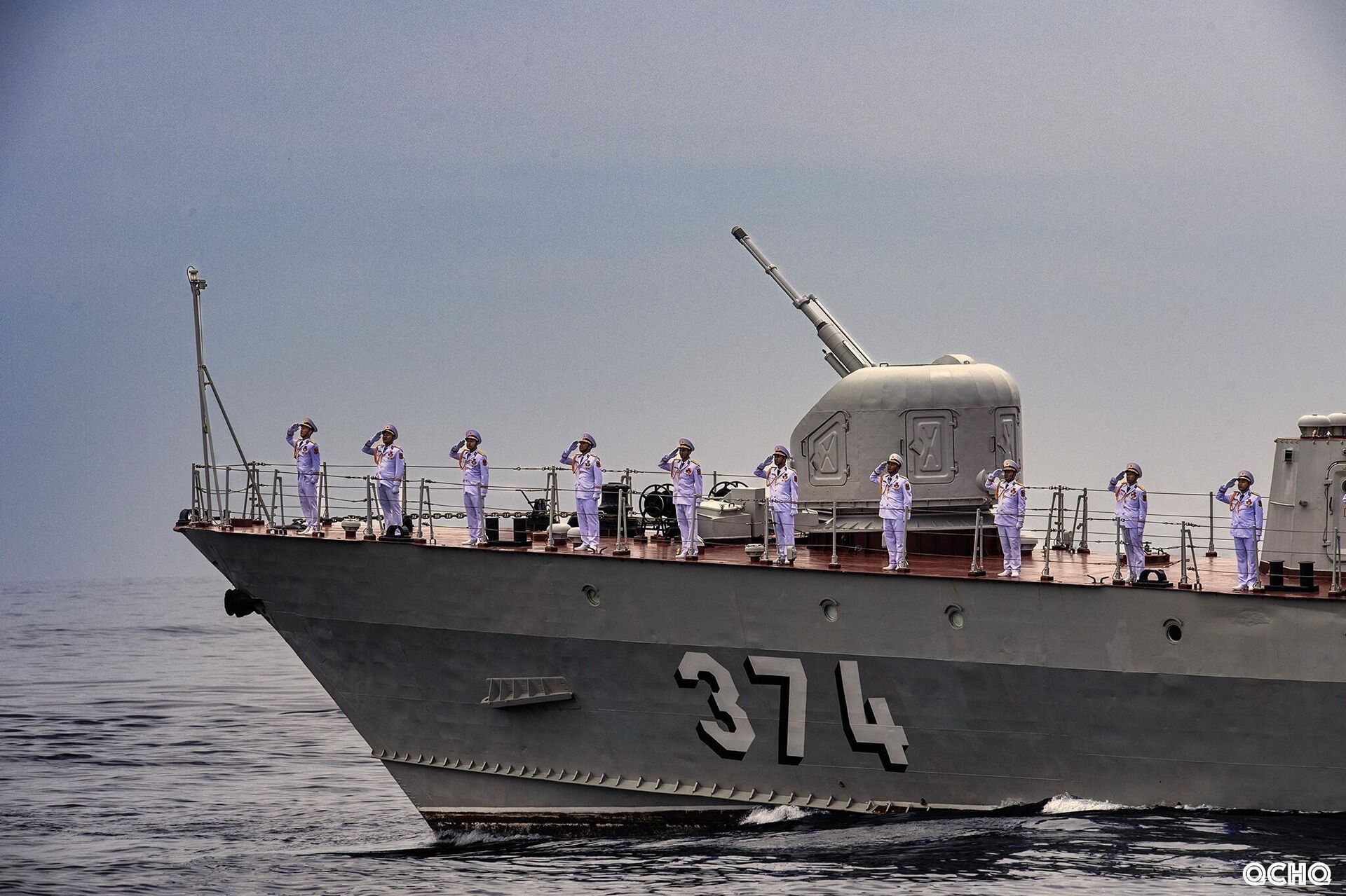 Biên đội tàu tên lửa 1241RE chào tàu chỉ huy

 - Sputnik Việt Nam, 1920, 02.09.2025