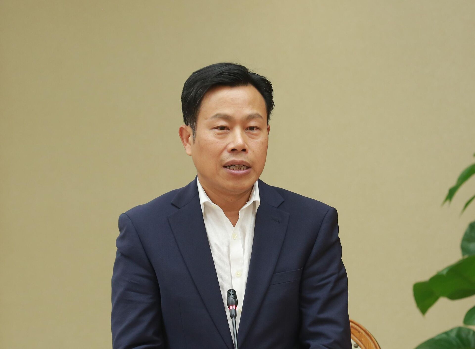 Tại Quyết định số 1889/QĐ-TTg, Thủ tướng Chính phủ điều động, bổ nhiệm ông Lê Quân, Chủ tịch Hội đồng, Giám đốc Đại học Quốc gia Hà Nội giữ chức Thứ trưởng Bộ Giáo dục và Đào tạo
Tại Quyết định số 1889/QĐ-TTg, Thủ tướng Chính phủ điều động, bổ nhiệm ông Lê Quân, Chủ tịch Hội đồng, Giám đốc Đại học Quốc gia Hà Nội giữ chức Thứ trưởng Bộ Giáo dục và Đào tạo
- Sputnik Việt Nam, 1920, 03.09.2025