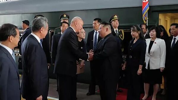 Ông Kim Jong-un đến Bắc Kinh - Sputnik Việt Nam