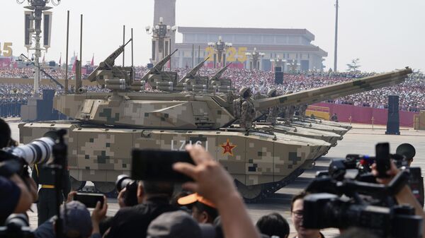 Cuộc duyệt binh kỷ niệm 80 năm chiến thắng trước quân phiệt Nhật Bản tại quảng trường Thiên An Môn ở Bắc Kinh  - Sputnik Việt Nam