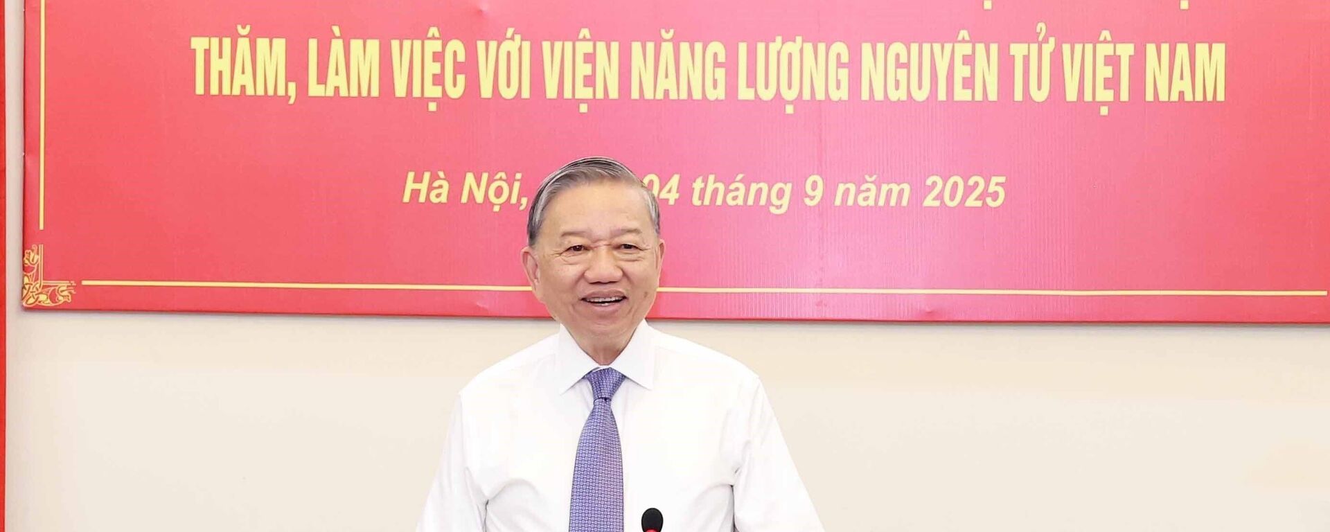 Tổng Bí thư Tô Lâm làm việc với Viện Năng lượng Nguyên tử Việt Nam - Sputnik Việt Nam, 1920, 04.09.2025