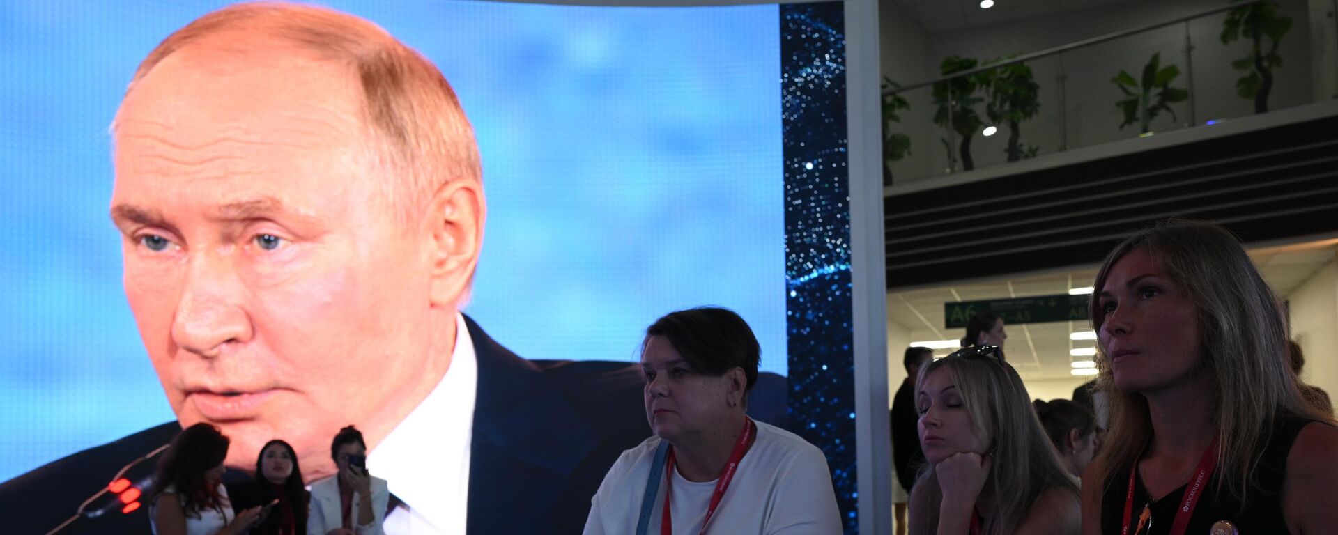 Bài phát biểu của Tổng thống Nga Vladimir Putin - Sputnik Việt Nam, 1920, 05.09.2025