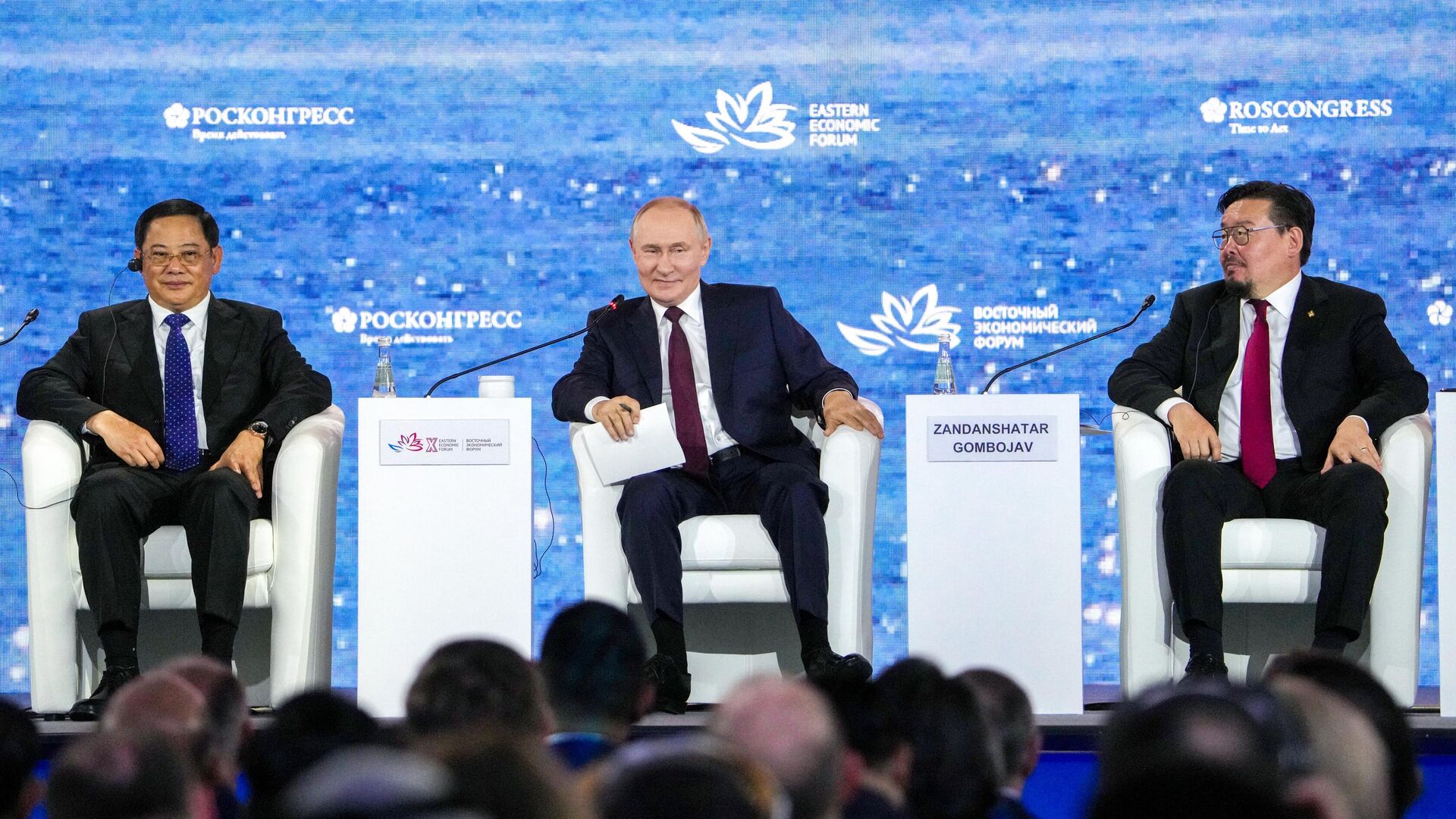 Bài phát biểu của Tổng thống Nga Vladimir Putin Bài phát biểu của Tổng thống Nga Vladimir Putin - Sputnik Việt Nam, 1920, 05.09.2025