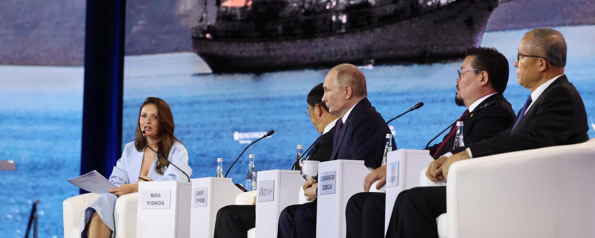 Bài phát biểu của Tổng thống Nga Vladimir Putin - Sputnik Việt Nam, 1920, 05.09.2025