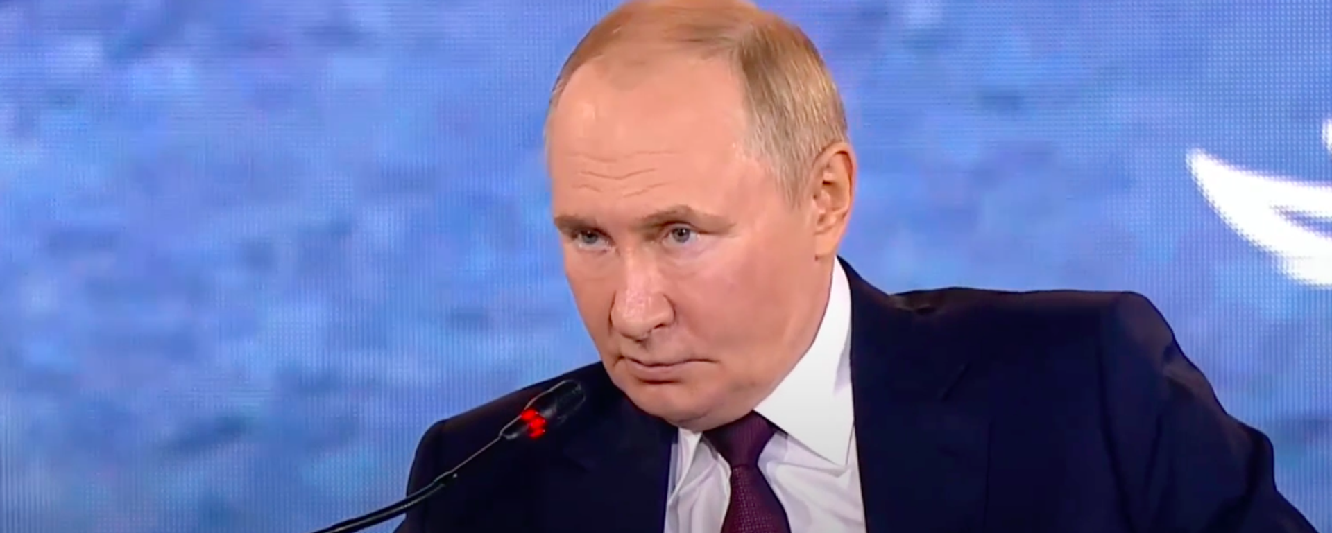 Tổng thống Nga: Đảm bảo an ninh phải được xây dựng cho cả Nga - Sputnik Việt Nam, 1920, 05.09.2025