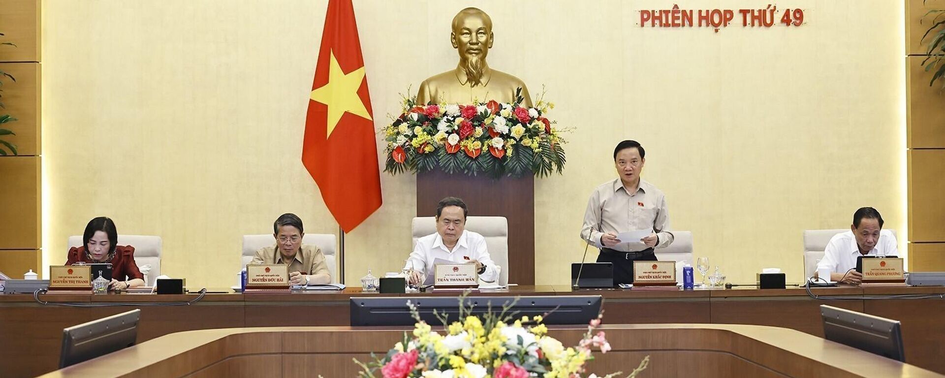 UBTV Quốc hội cho ý kiến về Luật Lý lịch tư pháp
 - Sputnik Việt Nam, 1920, 05.09.2025