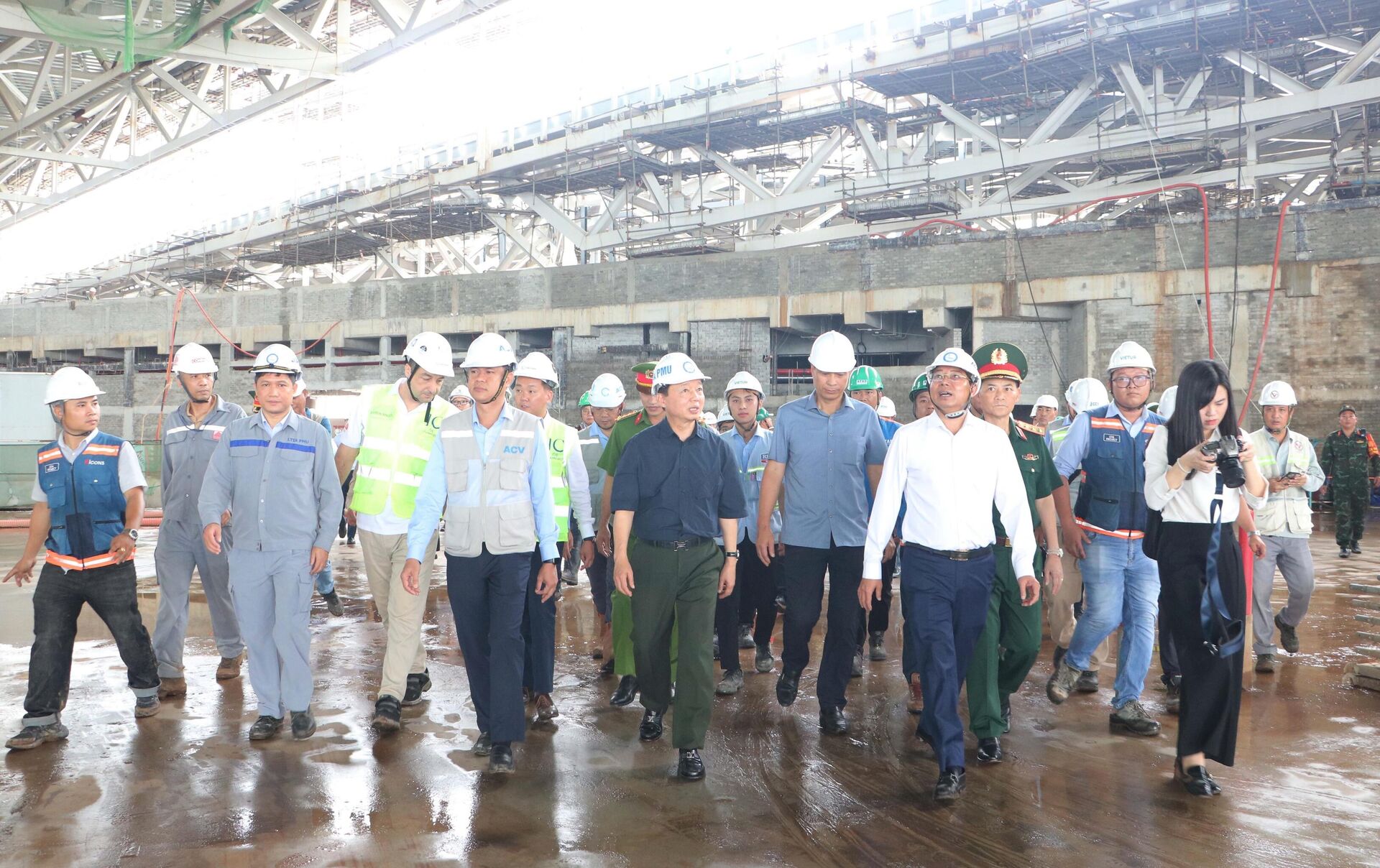 Phó Thủ tướng Trần Hồng Hà: Tập trung cao độ thi công hạng mục trọng yếu tại sân bay Long Thành - Sputnik Việt Nam, 1920, 07.09.2025