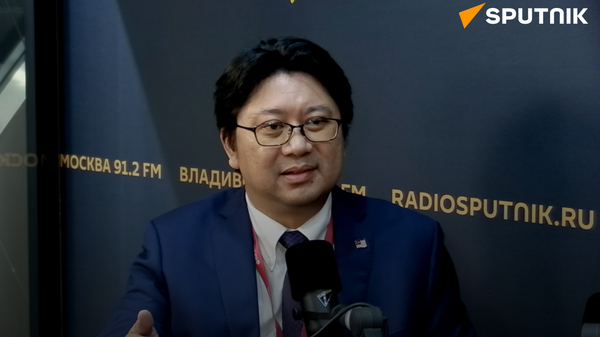 «Hoa Kỳ gây sức ép, BRICS là con đường tới thịnh vượng»: Cựu Thượng nghị sĩ Malaysia nói về thuế quan Mỹ - Sputnik Việt Nam