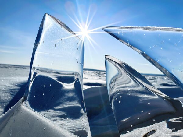 Ảnh &quot;Qua lăng kính băng giá&quot; của nhiếp ảnh gia Anastasia Asadullina, chiến thắng hạng mục &quot;Hiện tượng tự nhiên&quot; cuộc thi ảnh &quot;Quê hương đẹp nhất qua con mắt trẻ thơ&quot; lần thứ 11 - Sputnik Việt Nam