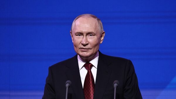 Tổng thống Vladimir Putin chúc mừng người dân Moscow nhân Ngày Thành phố - Sputnik Việt Nam