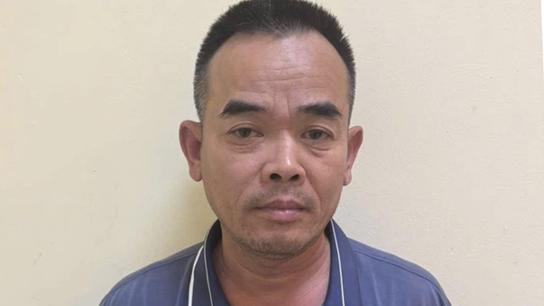 Đinh Văn Long tại cơ quan điều tra - Sputnik Việt Nam