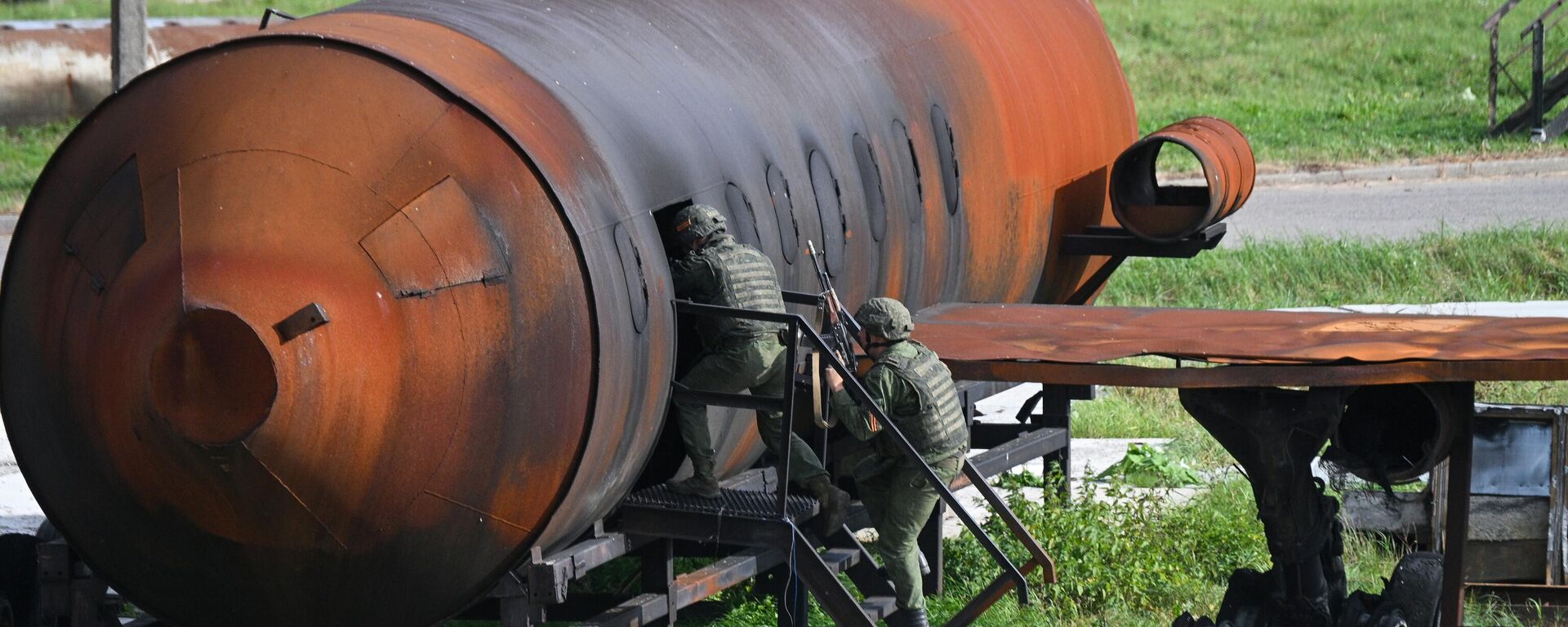 Cuộc tập trận chiến lược Nga-Belarus Phương Tây-2025 - Sputnik Việt Nam, 1920, 15.09.2025