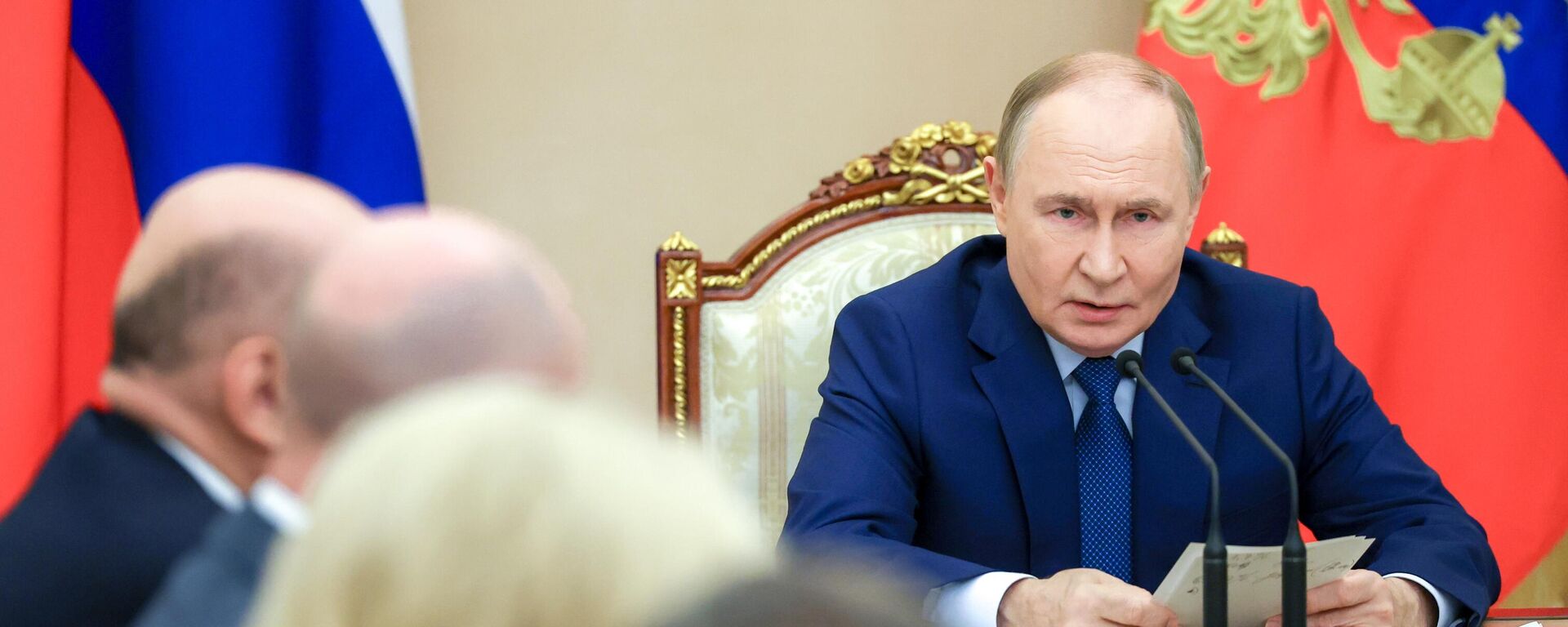 Tổng thống Vladimir Putin đã tổ chức một cuộc họp về các vấn đề kinh tế - Sputnik Việt Nam, 1920, 15.09.2025