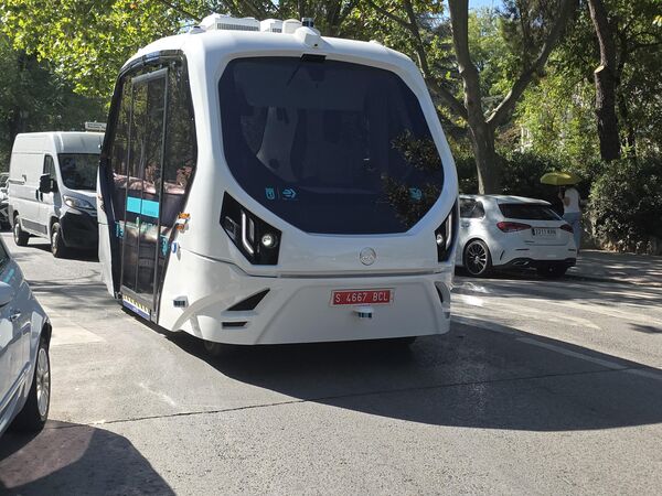 Xe buýt không người lái tại Tây Ban Nha - Sputnik Việt Nam