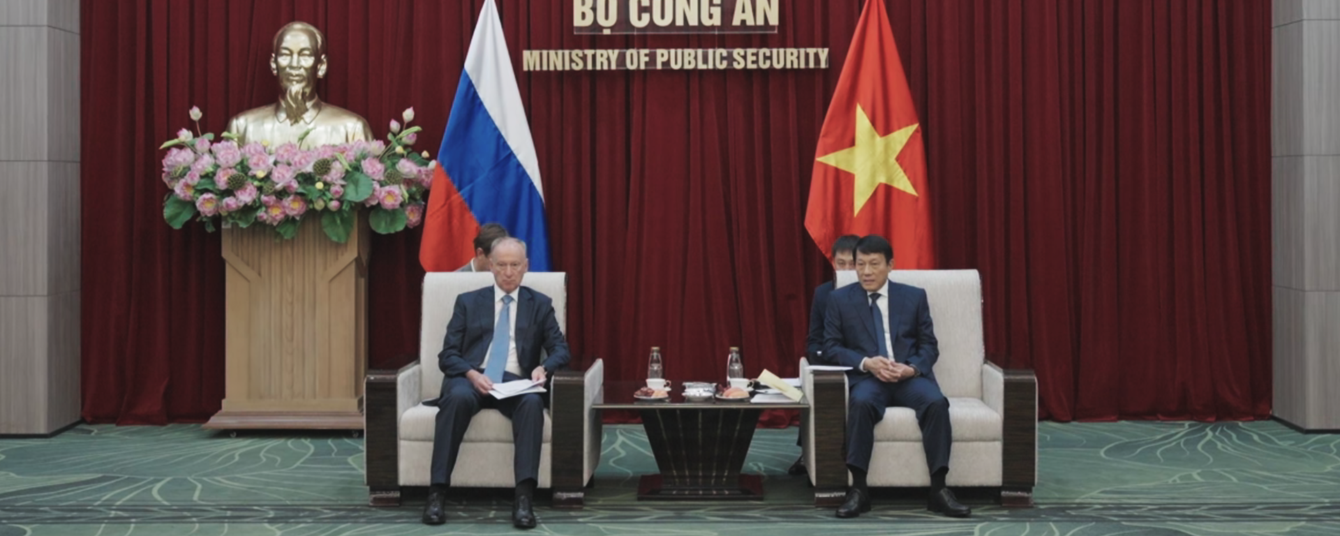 Nga - Việt tăng cường hợp tác ứng phó thách thức trên biển - Sputnik Việt Nam, 1920, 16.09.2025