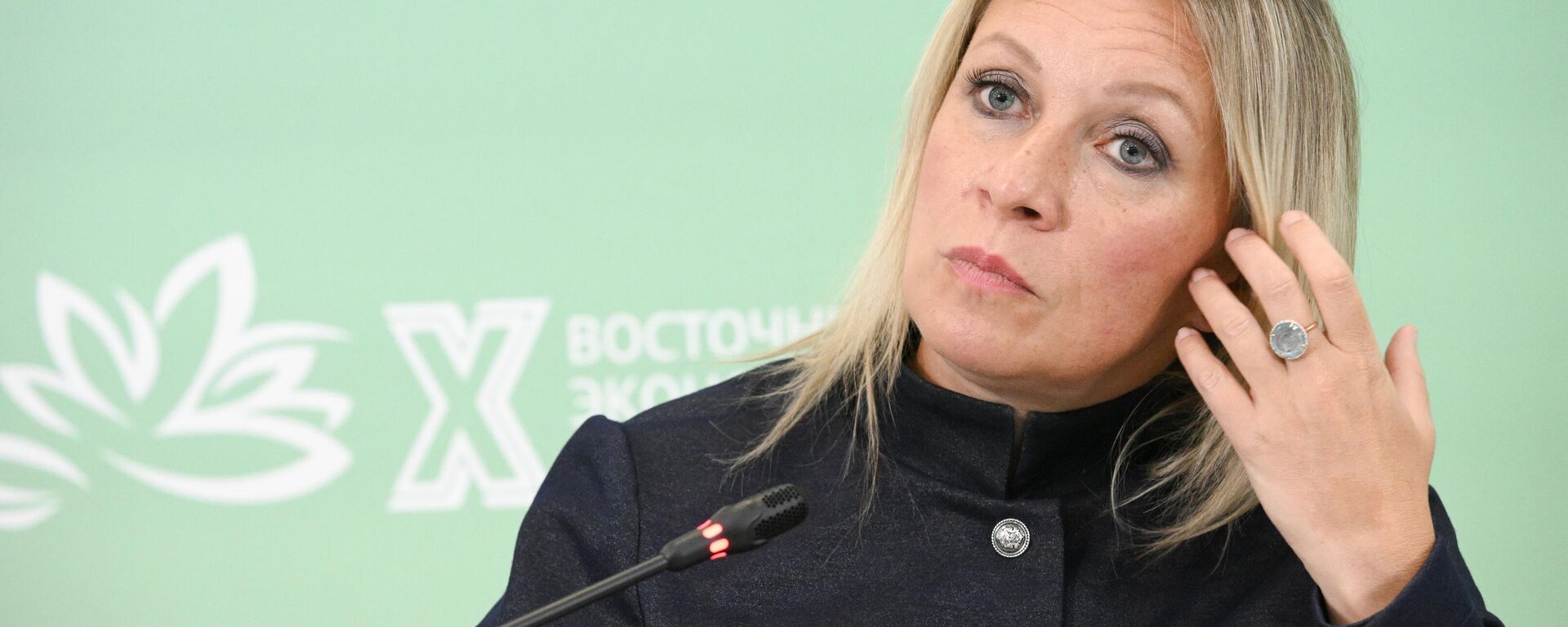 Đại diện chính thức của Bộ Ngoại giao Nga, bà Maria Zakharova - Sputnik Việt Nam, 1920, 23.10.2025
