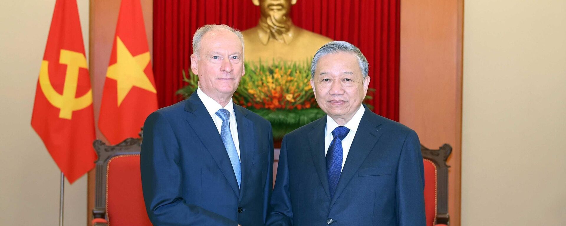 Tổng Bí thư Tô Lâm tiếp Trợ lý Tổng thống Nga - Sputnik Việt Nam, 1920, 18.09.2025