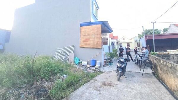 Căn nhà ông Hữu xây trên phần đất của nhà bà Loan. - Sputnik Việt Nam